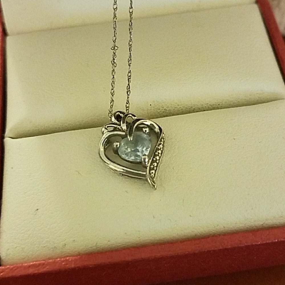 Light blue diamond necklace